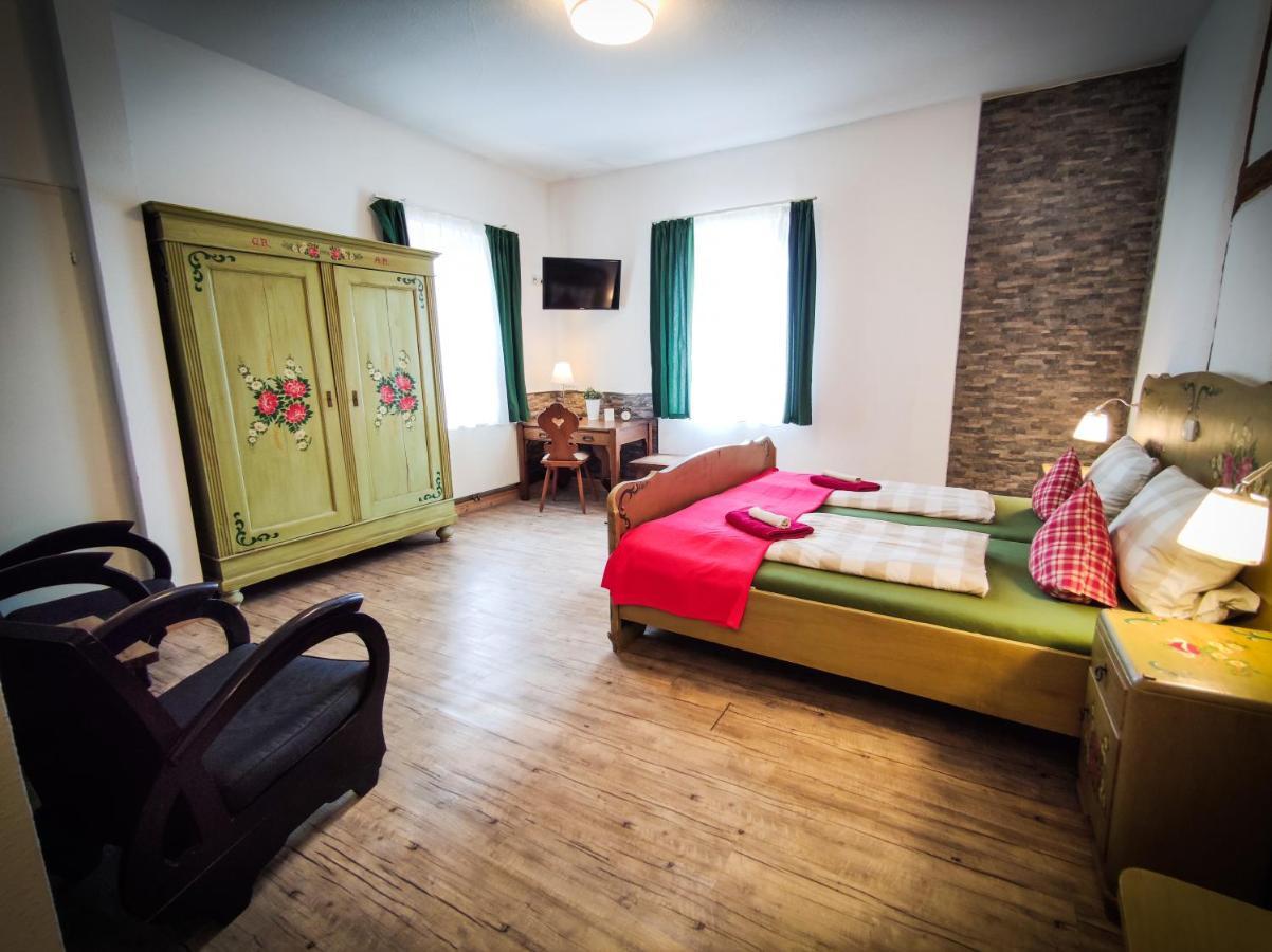 Hotel Landgasthof Sonne Мальберг Экстерьер фото